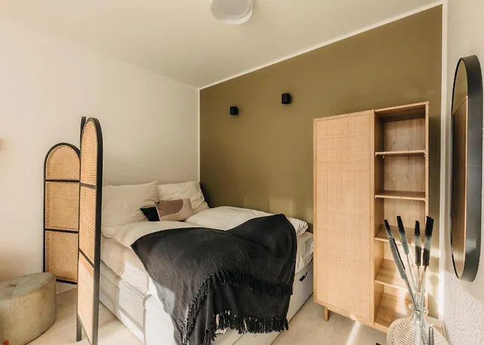 Duesseldorf Boutique-Style Studioapartments